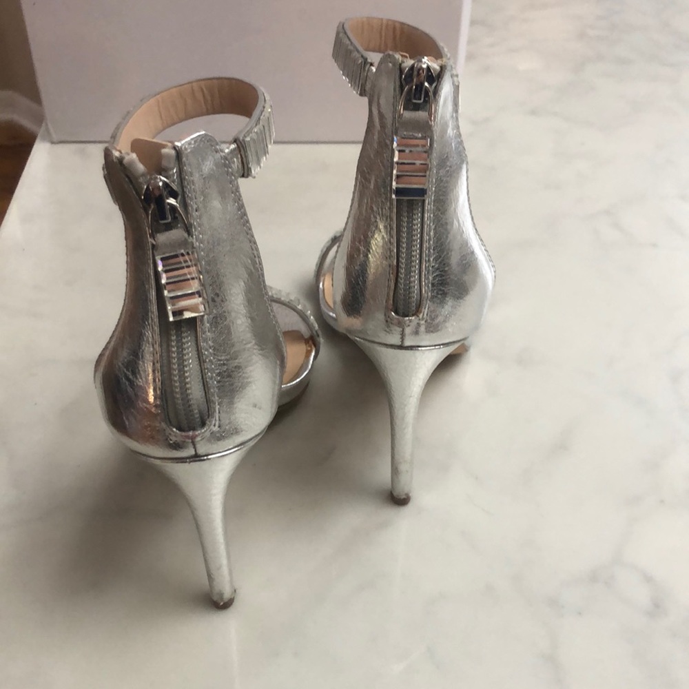 ALDO SUBRYLLA SILVER HEELS 7 with box